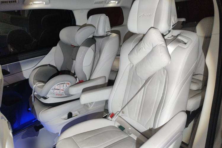 Used Buick GL8 New Energy 2024 Lu Zun Smart Edition 7-Seater Left Rear Seat