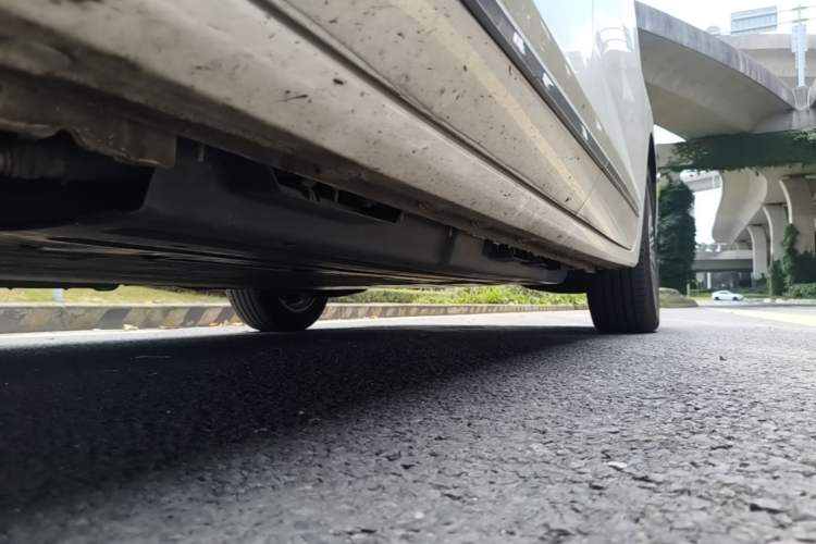 Used Buick GL8 New Energy 2024 Lu Zun Luxury Edition 6-Seater Left Side Sill