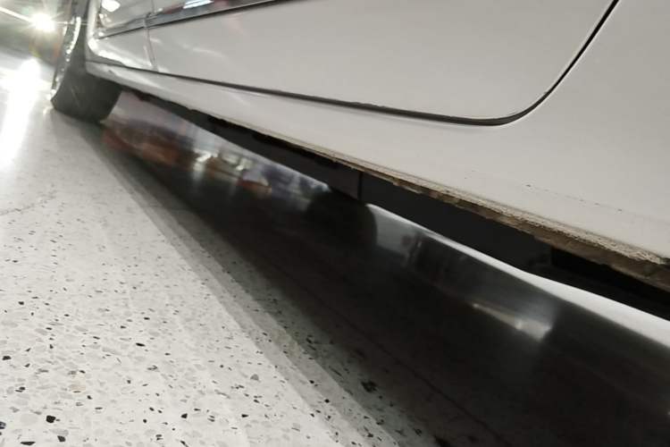 Used Buick GL8 New Energy 2024 Lu Zun Deluxe Edition 7-Seater Left Side Sill