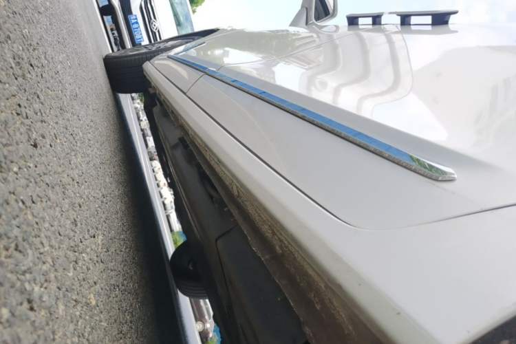 Used Buick GL8 New Energy 2024 Lu Zun Deluxe Edition 7-Seater Left Side Sill