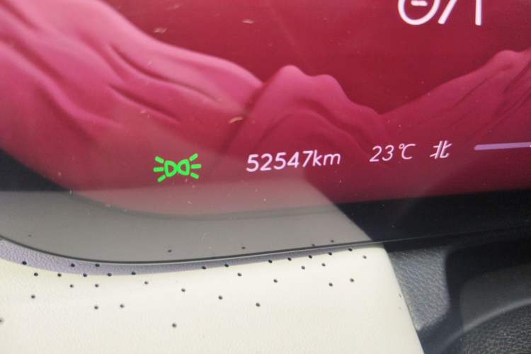 Used Buick GL8 New Energy 2024 Lu Zun Deluxe Edition 7-Seater Odometer Close Up