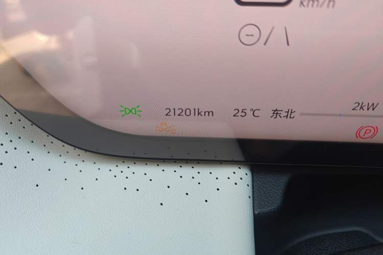Used Buick GL8 New Energy 2024 Lu Zun Luxury Edition 7-Seater Odometer Close Up