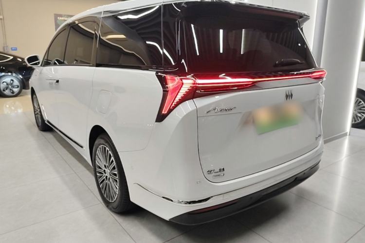 Used Buick GL8 New Energy 2024 Lu Zun Luxury Edition 7-Seater Rear Left 45 Deg