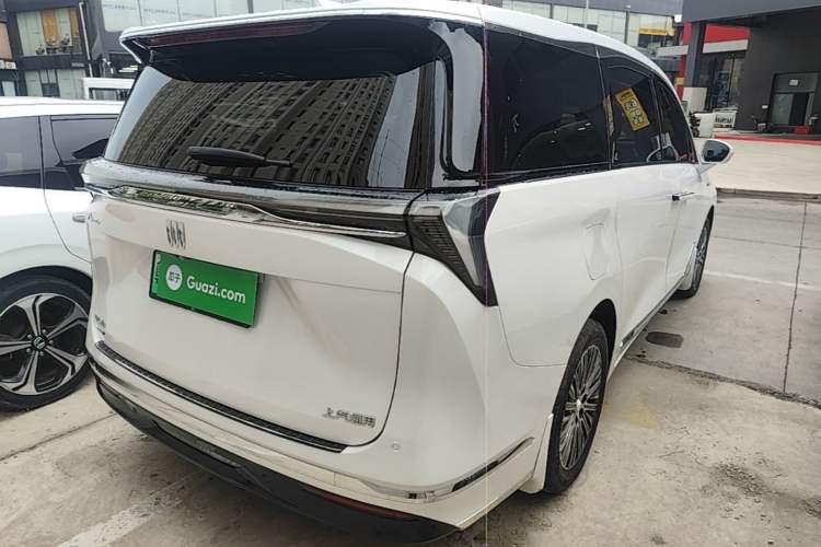 Used Buick GL8 New Energy 2024 Lu Zun Deluxe Edition 7-Seater Rear Right 45 Deg