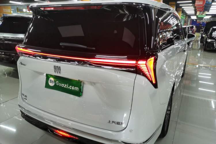 Used Buick GL8 New Energy 2024 Lu Zun Luxury Edition 7-Seater Rear Right 45 Deg