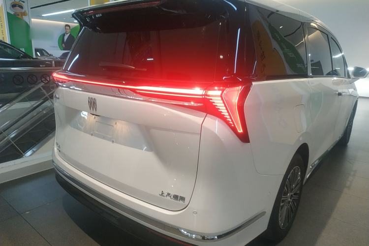 Used Buick GL8 New Energy 2024 Lu Zun Luxury Edition 7-Seater Rear Right 45 Deg