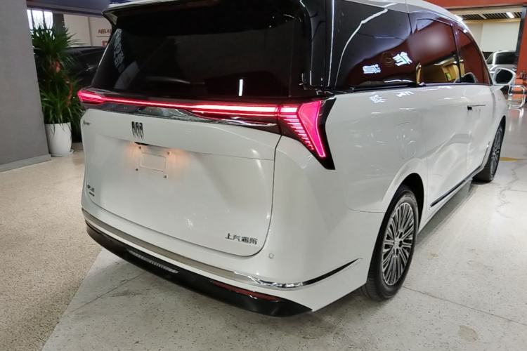 Used Buick GL8 New Energy 2024 Lu Zun Deluxe Edition 7-Seater Rear Right 45 Deg