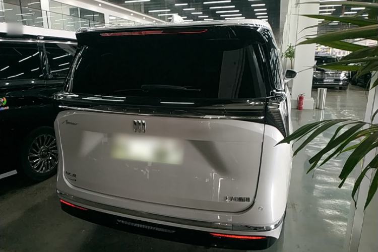 Used Buick GL8 New Energy 2024 Lu Zun Luxury Edition 6-Seater Rear Right 45 Deg