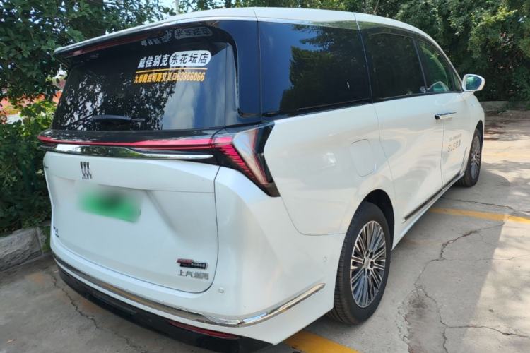Used Buick GL8 New Energy 2024 Lu Zun Luxury Edition 7-Seater Rear Right 45 Deg