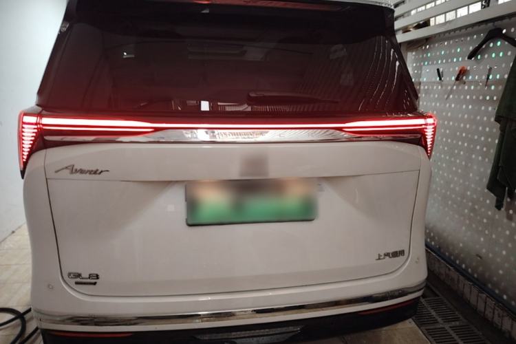 Used Buick GL8 New Energy 2024 Lu Zun Luxury Edition 7-Seater Rear