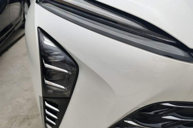 Used Buick GL8 New Energy 2024 Lu Zun Luxury Edition 7-Seater Right Front Headlight