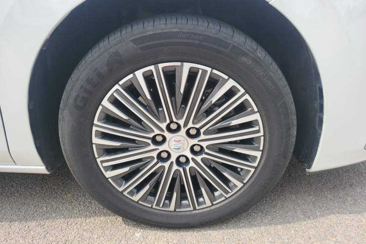 Used Buick GL8 New Energy 2024 Lu Zun Deluxe Edition 7-Seater Right Front Wheel Hub