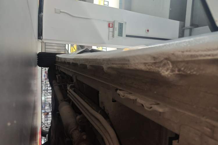 Used Buick GL8 New Energy 2024 Lu Zun Smart Edition 7-Seater Right Side Sill