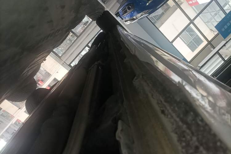 Used Buick GL8 New Energy 2024 Lu Zun Deluxe Edition 7-Seater Right Side Sill