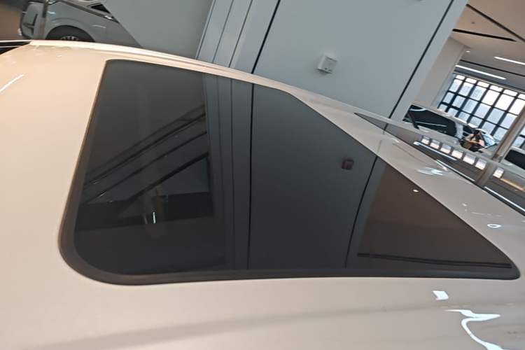 Used Buick GL8 New Energy 2024 Lu Zun Luxury Edition 6-Seater Roof