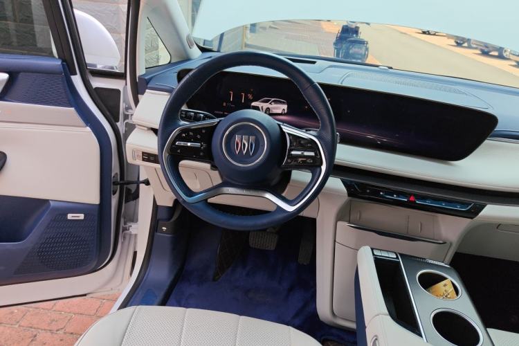 Used Buick GL8 New Energy 2024 Lu Zun Luxury Edition 7-Seater Steering Wheel