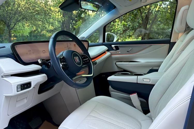 Used Buick GL8 New Energy 2024 Lu Zun Luxury Edition 7-Seater Steering Wheel