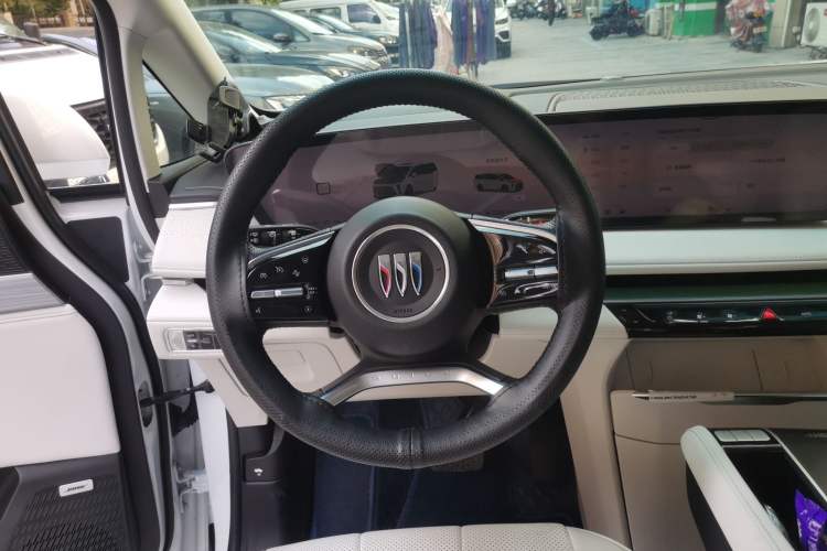 Used Buick GL8 New Energy 2024 Lu Zun Deluxe Edition 7-Seater Steering Wheel