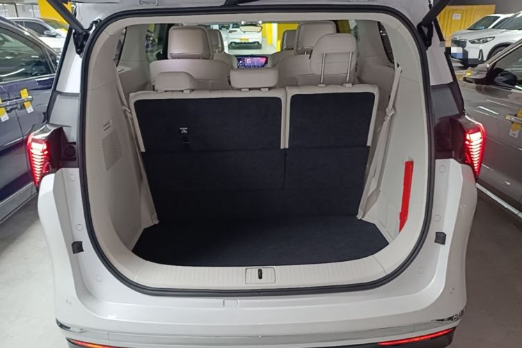 Used Buick GL8 New Energy 2024 Lu Zun Deluxe Edition 7-Seater Trunk