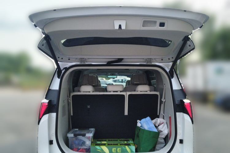 Used Buick GL8 New Energy 2024 Lu Zun Deluxe Edition 7-Seater Trunk