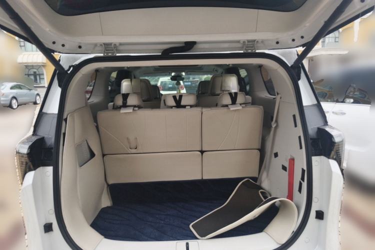 Used Buick GL8 New Energy 2024 Lu Zun Deluxe Edition 7-Seater Trunk