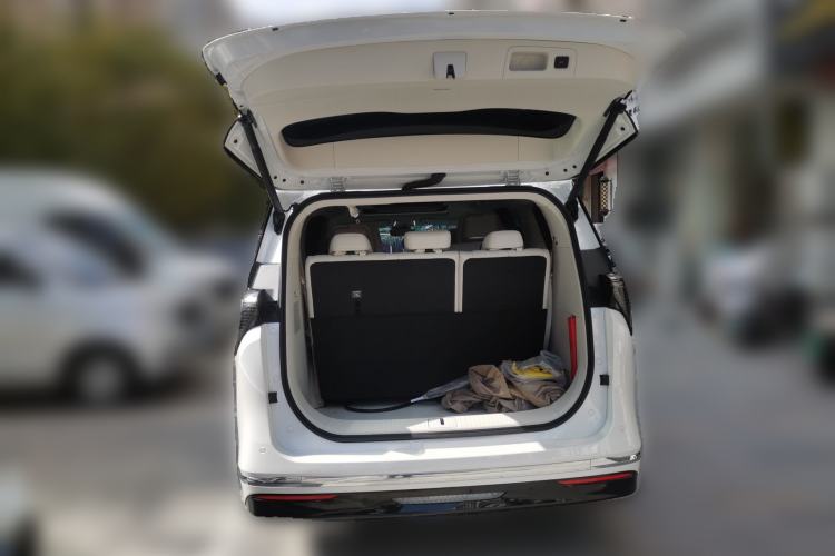 Used Buick GL8 New Energy 2024 Lu Zun Deluxe Edition 7-Seater Trunk