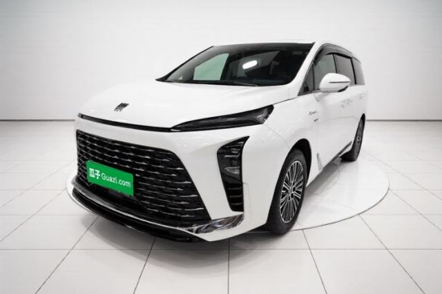 Używany Buick GL8 New Energy 2024 Lu Zun Smart Edition 7-Seater