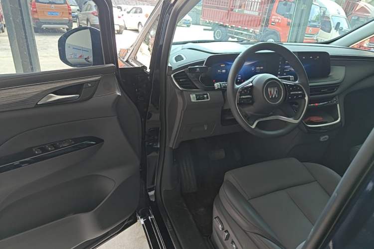 Used Buick GL8 New Energy 2025 Lu Shang Smart Enjoyment Edition 7-Seater Driver Seat