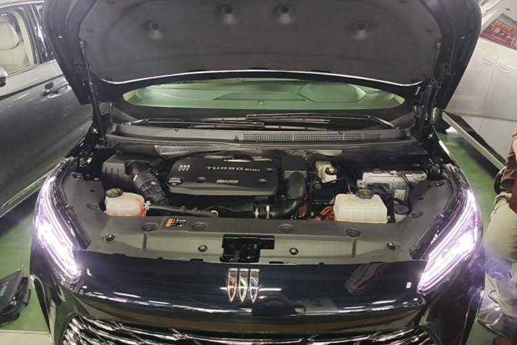 Used Buick GL8 New Energy 2025 Lu Shang Luxury Edition 7-Seater Engine Bay