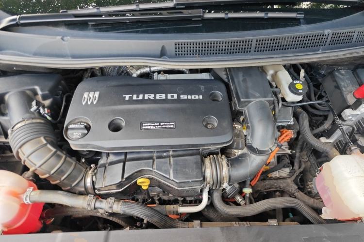 Used Buick GL8 New Energy 2025 Lu Shang Luxury Edition 7-Seater Engine Bay