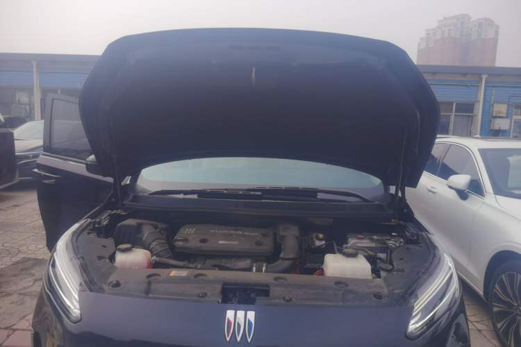 Used Buick GL8 New Energy 2025 Lu Shang Smart Enjoyment Edition 7-Seater Engine Bay