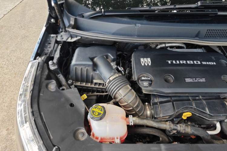 Used Buick GL8 New Energy 2025 Lu Shang Luxury Edition 7-Seater Engine Bay Right