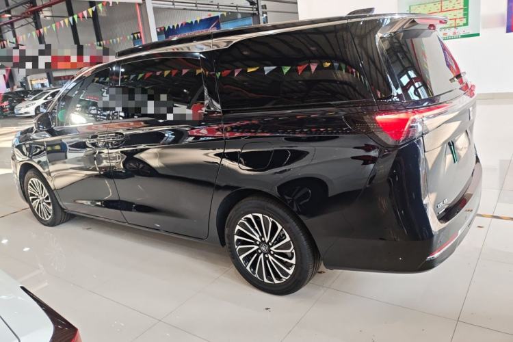 Used Buick GL8 New Energy 2025 Lu Shang Luxury Edition 7-Seater Exterior 3