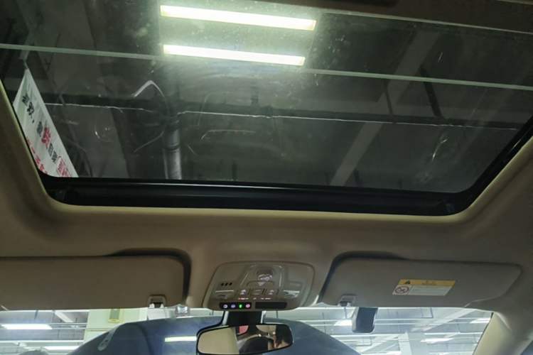 Used Buick GL8 New Energy 2025 Lu Shang Luxury Edition 7-Seater Headliner
