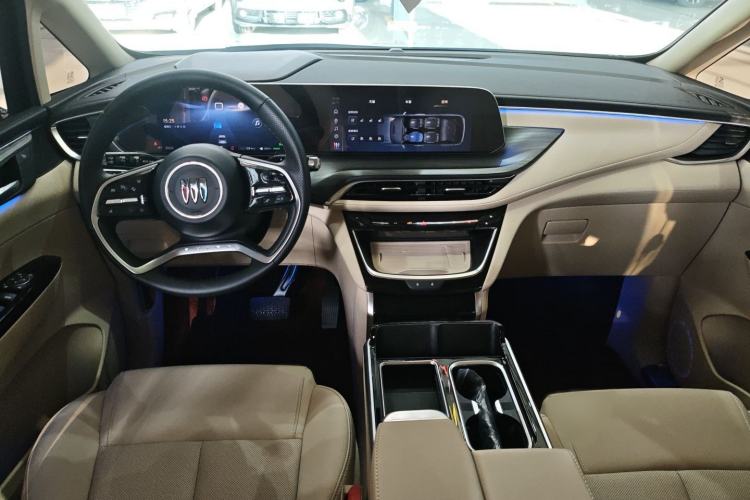 Used Buick GL8 New Energy 2025 Lu Shang Luxury Edition 7-Seater Interior 2