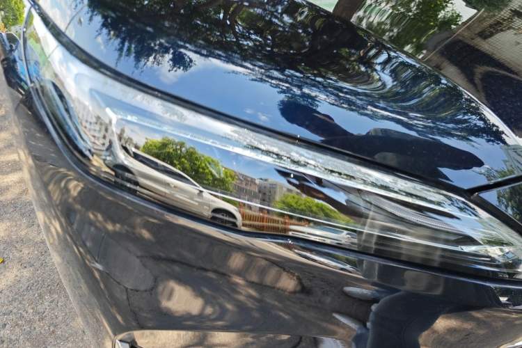 Used Buick GL8 New Energy 2025 Lu Shang Luxury Edition 7-Seater Right Front Headlight