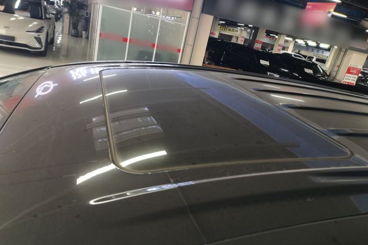 Used Buick GL8 New Energy 2025 Lu Shang Luxury Edition 7-Seater Roof