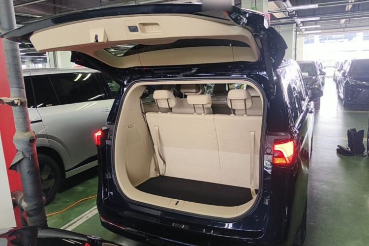 Used Buick GL8 New Energy 2025 Lu Shang Luxury Edition 7-Seater Trunk