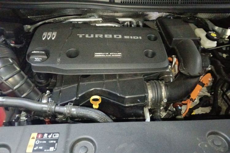 Used Buick GL8 New Energy 2025 Lu Shang Smart Enjoyment Edition 7-Seater Engine Bay