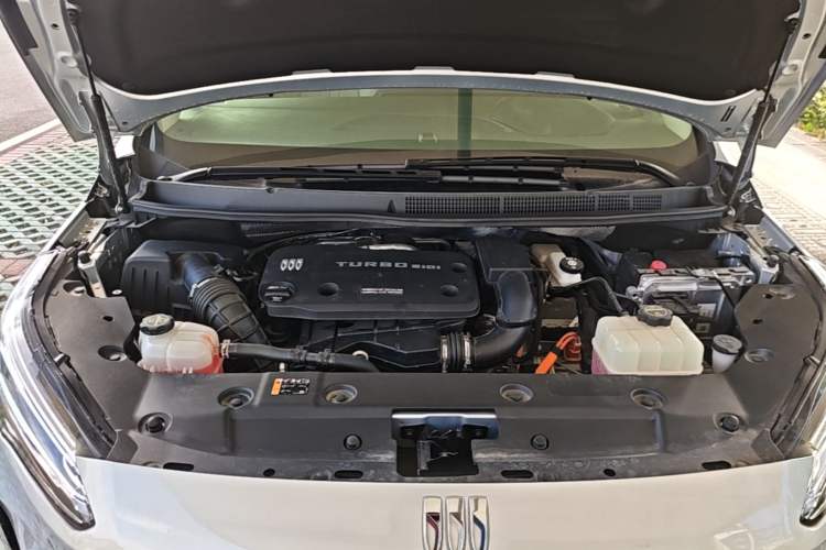 Used Buick GL8 New Energy 2025 Lu Shang Luxury Edition 7-Seater Engine Bay