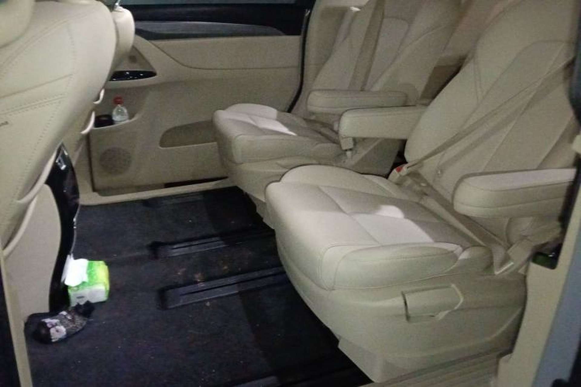 Used Buick GL8 New Energy 2025 Lu Shang Smart Enjoyment Edition 7-Seater Left Rear Seat