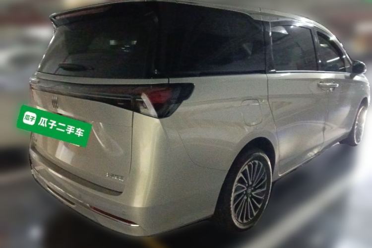 Used Buick GL8 New Energy 2025 Lu Shang Smart Enjoyment Edition 7-Seater Rear Right 45 Deg