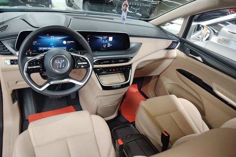 Used Buick GL8 New Energy 2025 Lu Shang Luxury Edition 7-Seater Center Console