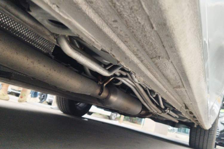 Used Buick GL8 New Energy 2025 Lu Shang Luxury Edition 7-Seater Chassis Rear Right
