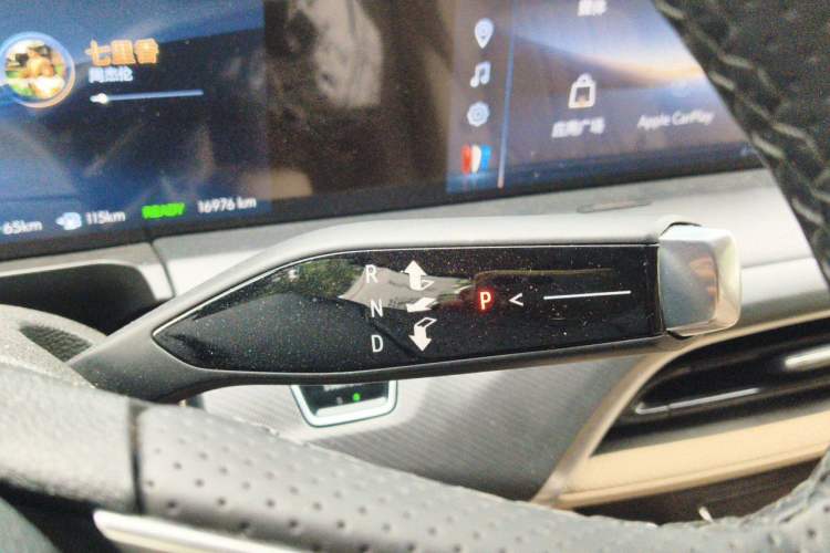 Used Buick GL8 New Energy 2025 Lu Shang Luxury Edition 7-Seater Gear Lever