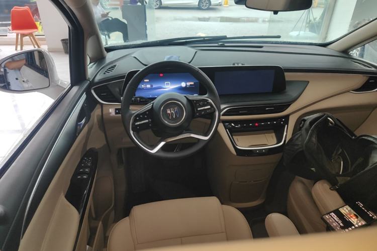 Used Buick GL8 New Energy 2025 Lu Shang Luxury Edition 7-Seater Steering Wheel