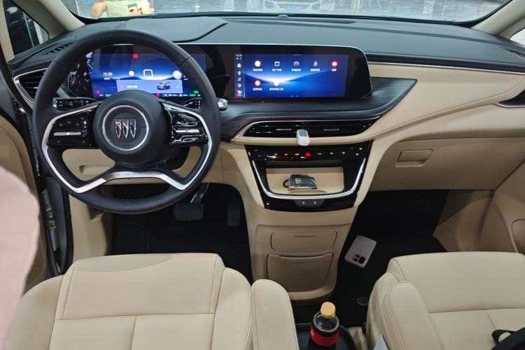Used Buick GL8 New Energy 2025 Lu Shang Smart Enjoyment Edition 7-Seater Center Console
