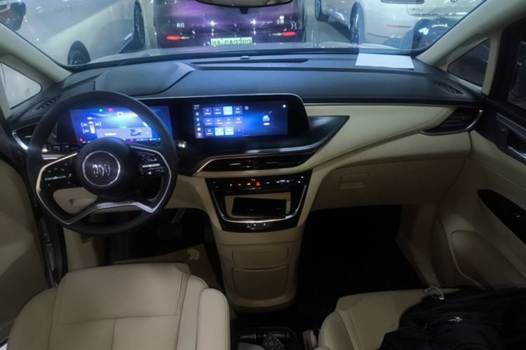 Used Buick GL8 New Energy 2025 Lu Shang Smart Enjoyment Edition 7-Seater Center Console