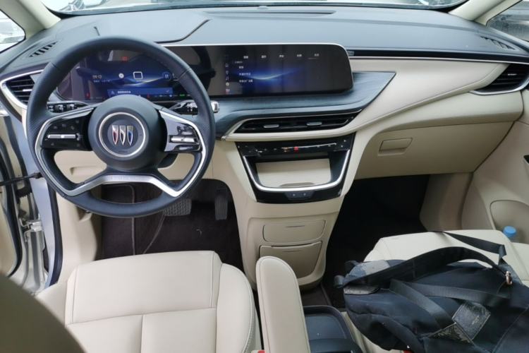 Used Buick GL8 New Energy 2025 Lu Shang Smart Enjoyment Edition 7-Seater Center Console