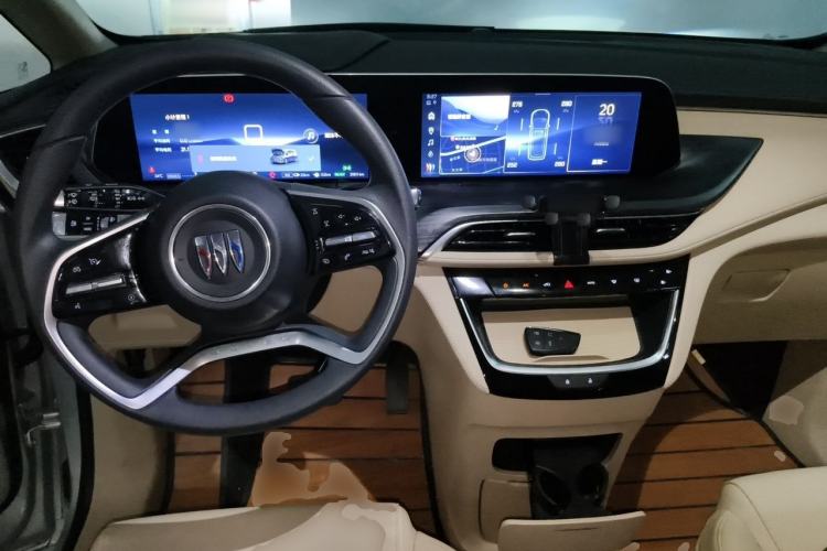 Used Buick GL8 New Energy 2025 Lushang First-Drive Edition 7-Seater Center Console